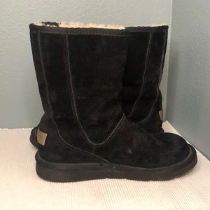 UGGS Women’s Black Mayfair boots 5116 Size 5M